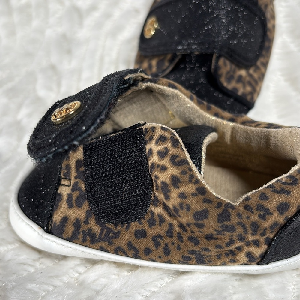 Micheal Kors Black and Leopard Infant baby Shoes - Size 4 - Picture 6 of 8